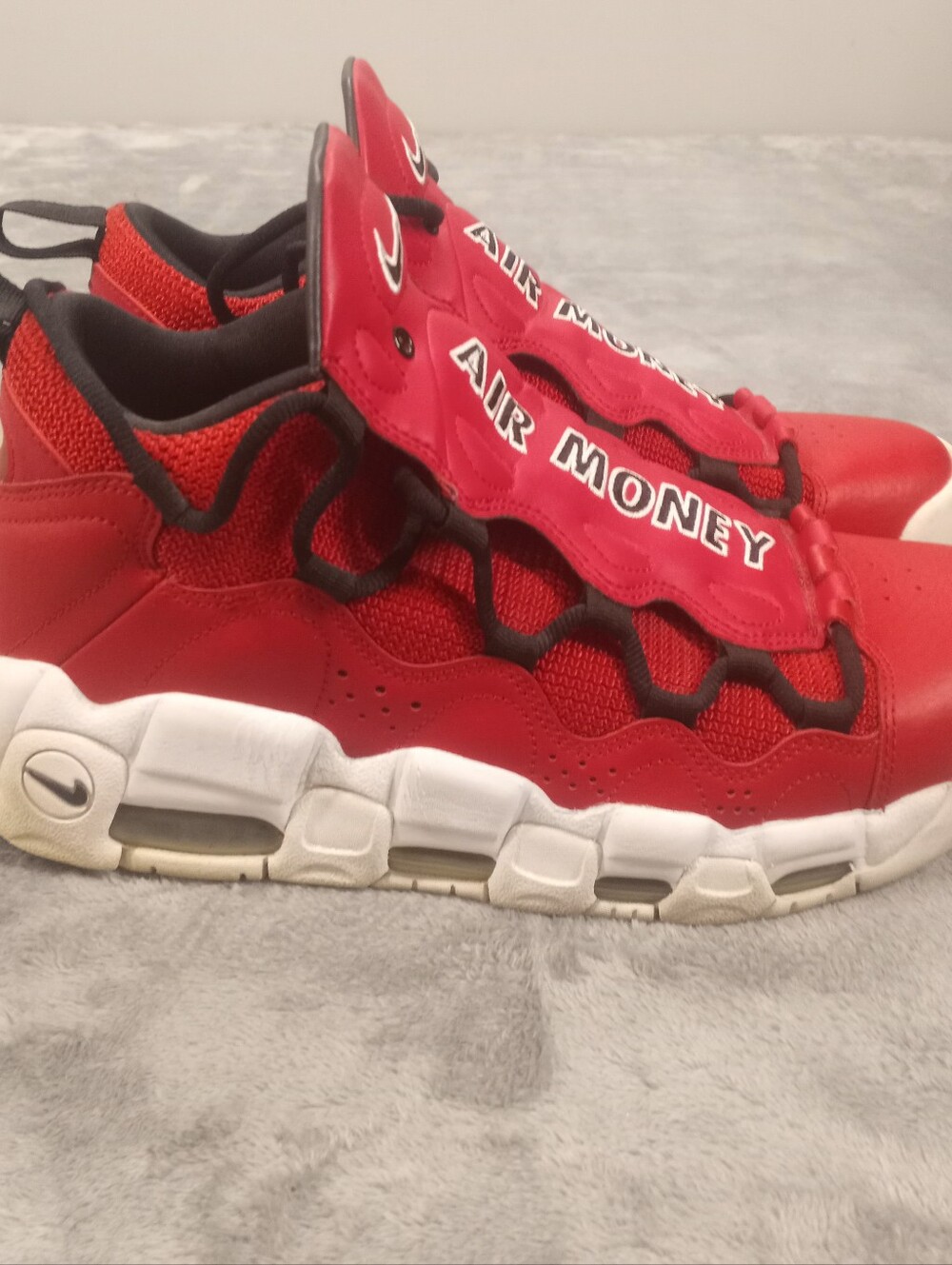 Nike Air Money red sneakers size 9.5 #airmoney #basketball